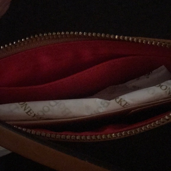 Dooney & Bourke - Picture 6 of 6